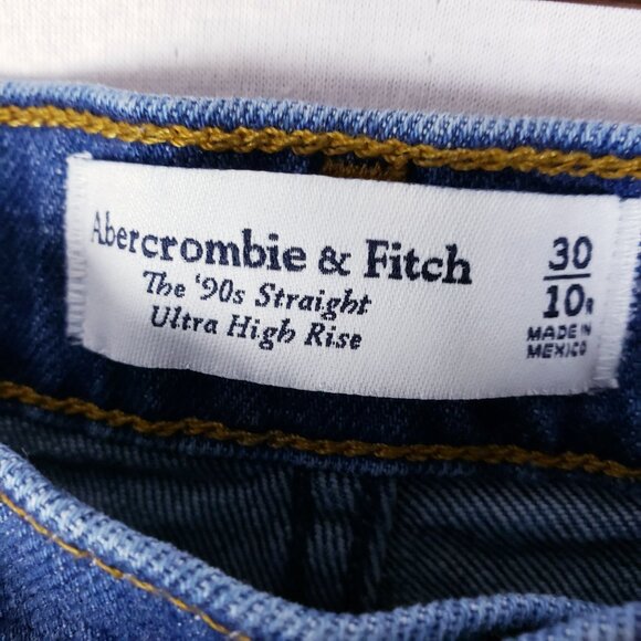 Abercrombie & Fitch 90s Straight Jean Ultra High Rise size 30/10 Reg - Picture 4 of 14